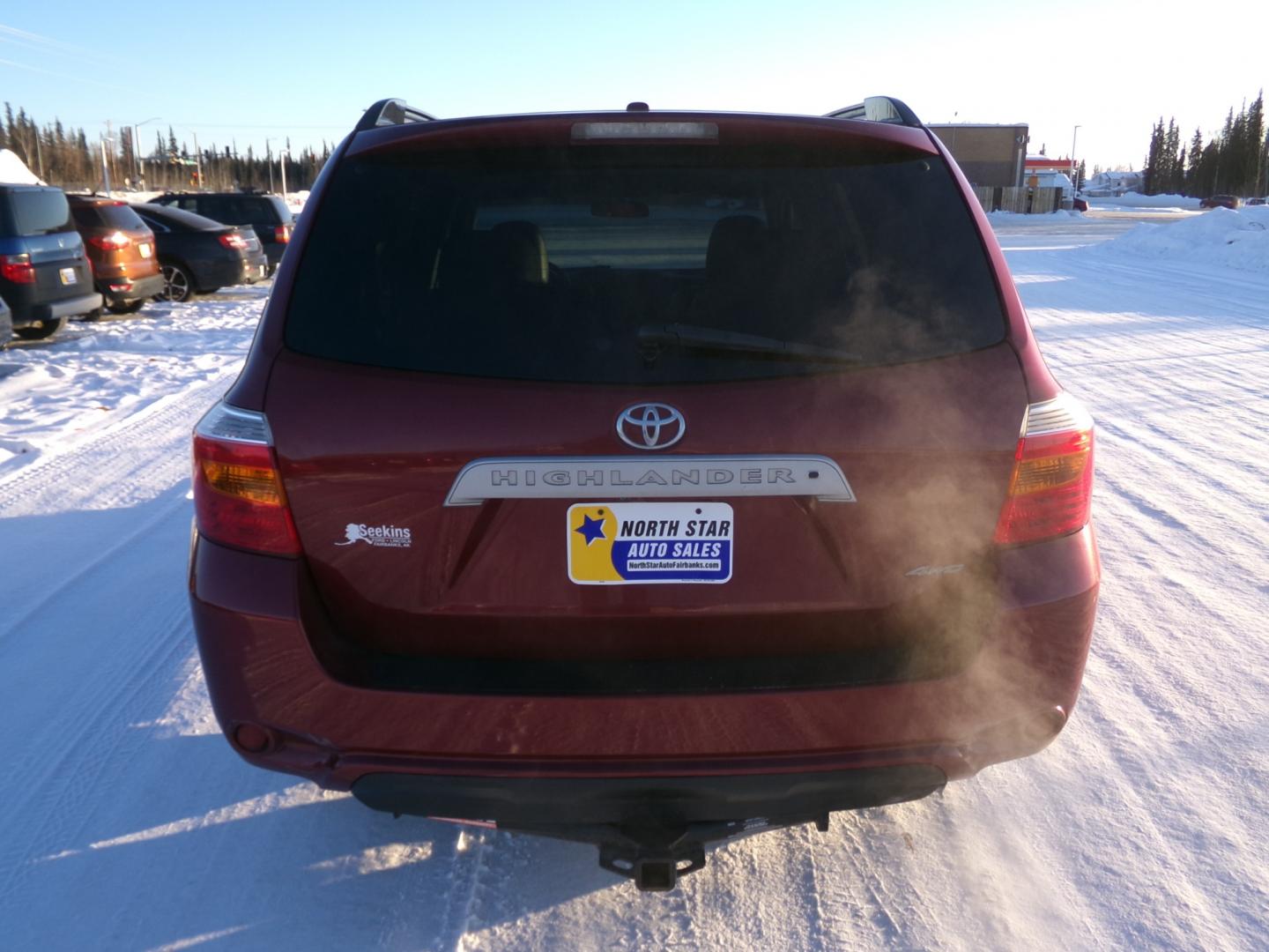 2010 Red Toyota Highlander Sport 4WD (5TDJK3EHXAS) with an 3.5L V6 DOHC 24V engine, 5-Speed Automatic transmission, located at 2630 Philips Field Rd., Fairbanks, AK, 99709, (907) 458-0593, 64.848068, -147.780609 - Photo#3